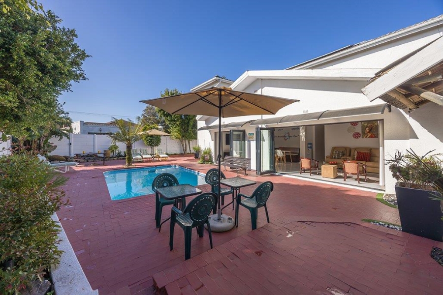 10 Bedroom Property for Sale in Milnerton Western Cape